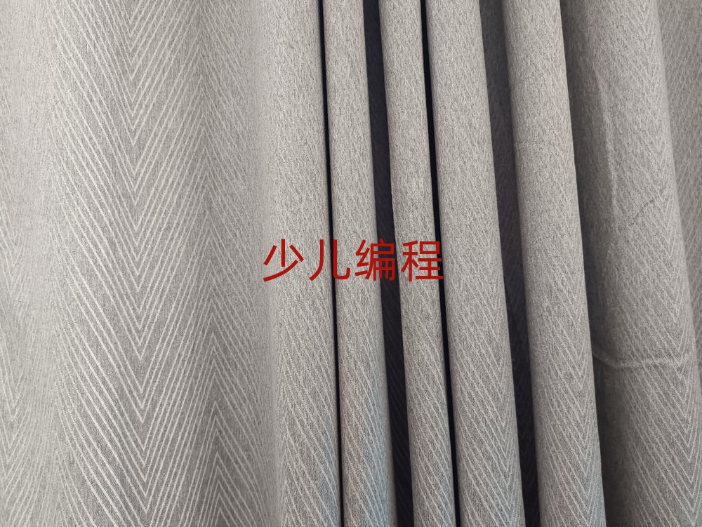 2020�긣�݃�ͯ�W���̌WУ�rλ