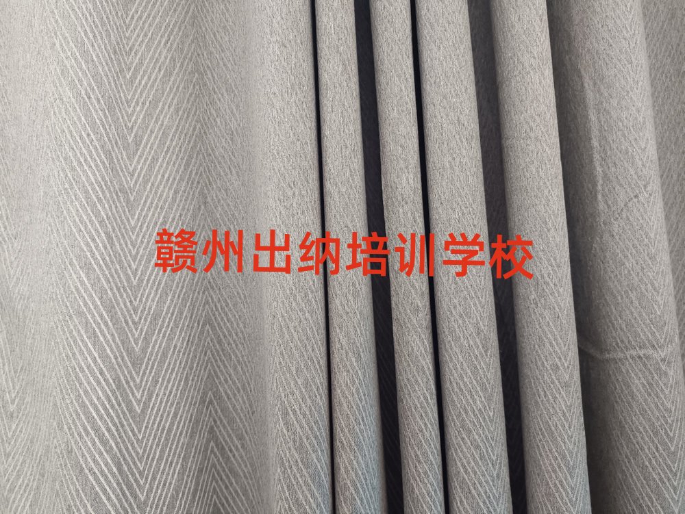 �M�ݳ��{��Ӗ�WУ�ڱ����а����]